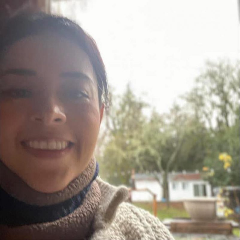 Teaching artist Mona Catalan